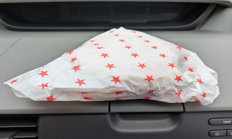ハンバーガー袋の未開封状態